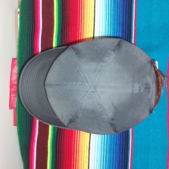 Nike Featherlight Dri-Fit Merchant & Gould Company Adjustable Gray White Hat - Picture 8 of 11